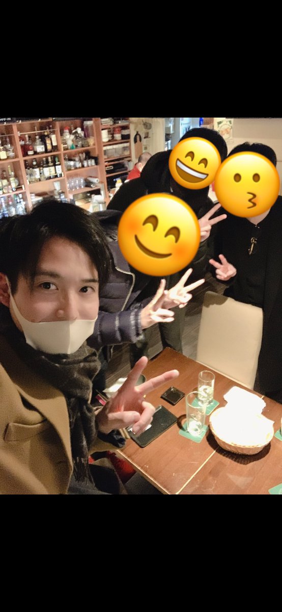 昨日誕生日お祝いしてくれた方々本当にありがとうございました。バンド辞めて数年経ってもまだTwitterからお祝いしてもらえて本当にありがたく思っています。

そして、、、

みんなに伝えたい事は

LOST ASHメンバーは今でも変わらずみんな仲良しですよー😆👍★