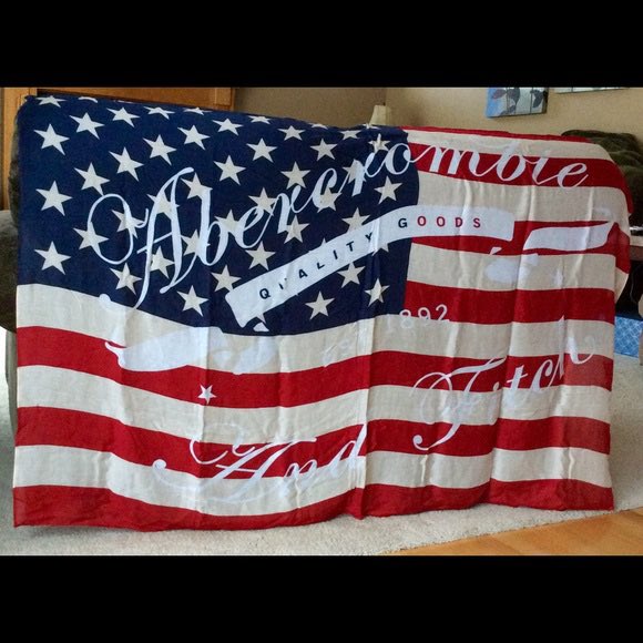 fathershaye's tweet image. straight pride flag just dropped