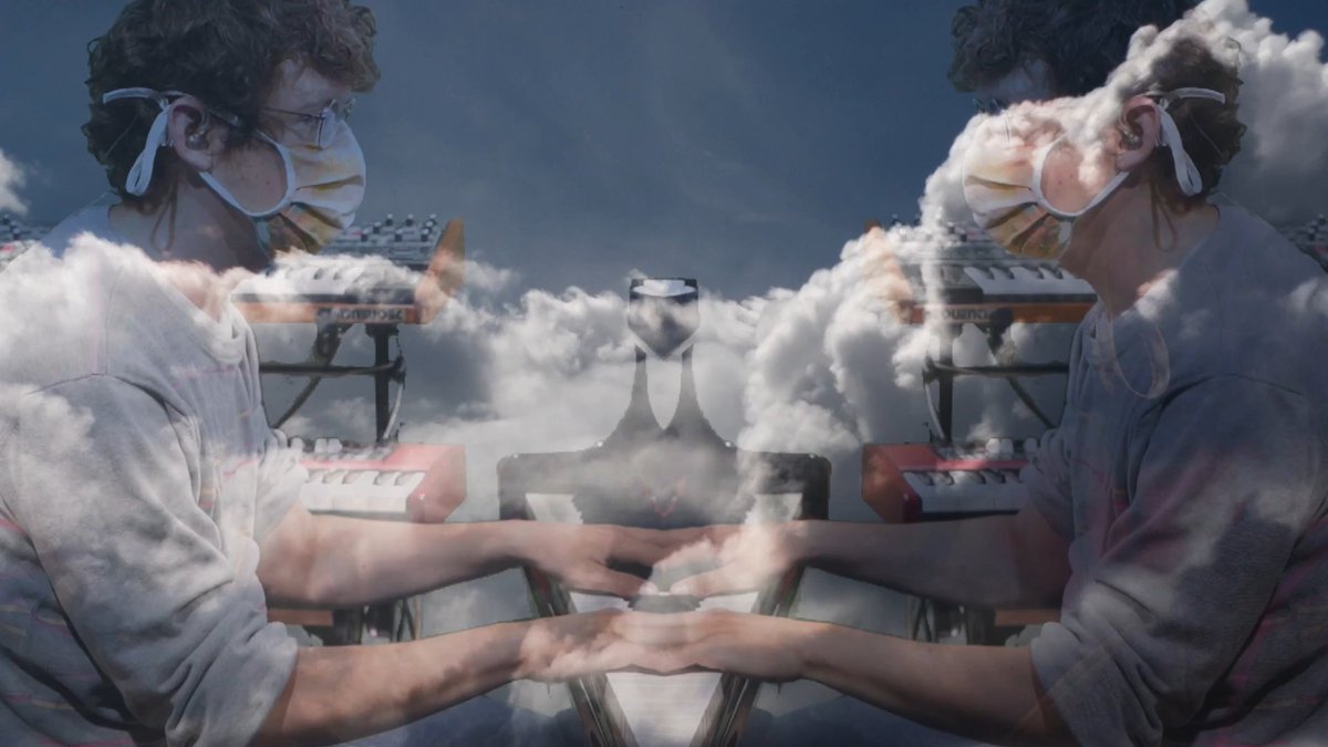 SpectrumMusicTO's tweet image. We're excited to have pianist-for-the-skies Chris Pruden on our upcoming concert, Sound Escapes (streaming FREE Friday July 30th @ 8pm) @pruden_chris