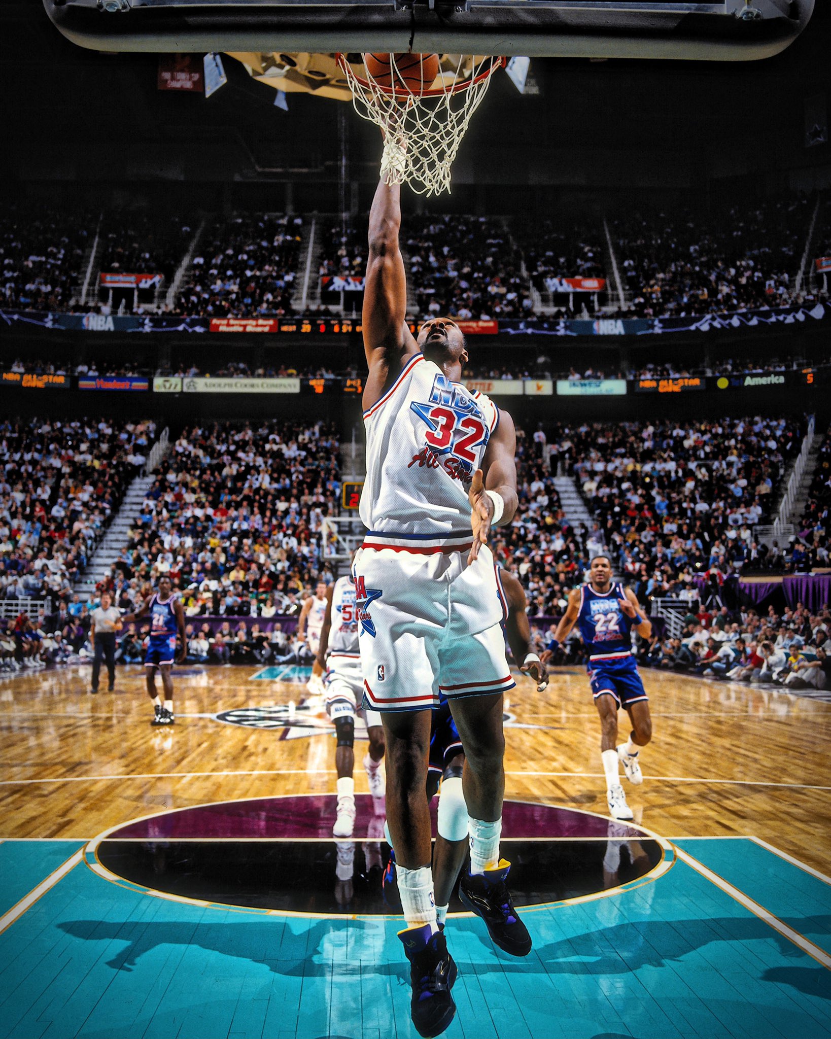 Happy 58th Birthday to 14x & 2x Kobe Bryant MVP, KARL MALONE! 