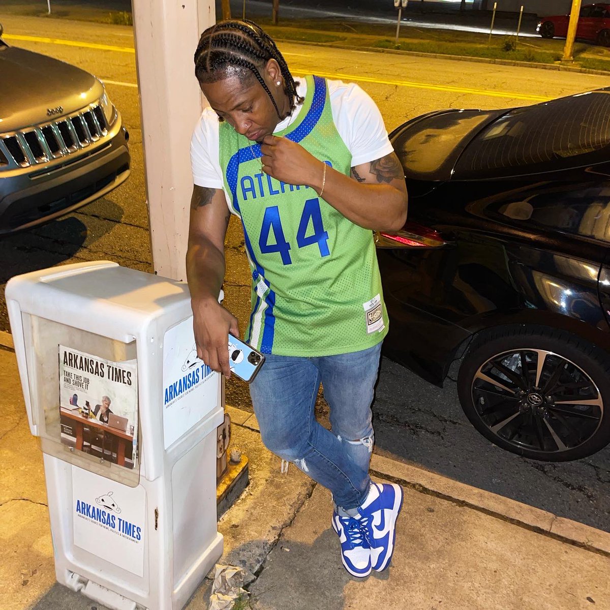 DunnaDavis's tweet photo. Changed the game and made them play by MY RULES😎 IYKYK &amp; I’m just getting started. Take notes 📝 #iGrindDIFFERENT https://t.co/v9EJeUpTmN