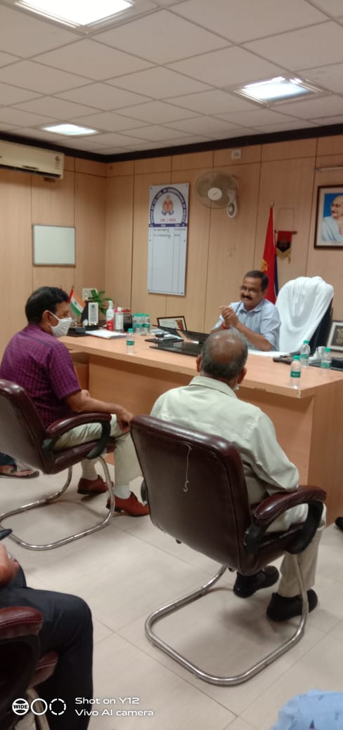 SECTOR50RWA's tweet photo. 1/4 Dated 16th July 2021 1st meeting was held with Shri Alok Kumar Singh  Commissioner Police &amp; 2nd meeting held with Shri Ranvijay Singh Addl. D.C.Noida with RWA Headed by Shri Vimal Sharma,Shri Vikash Gupta,Shri Moolchand Gupta, Dr. N.C. Sarkar,Shri Pramod Gupta,Shri N.S.Verma https://t.co/t6GWH4ljL2