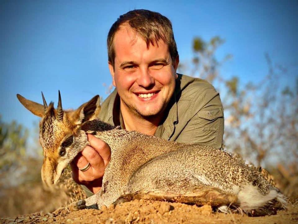 "Trophy Hunting? It's NOT conservation, it's PSYCHOPATHS who like killing things!!" <a href="/rickygervais/">Ricky Gervais</a> 

Killing the Tiny 10- the prettiest little, most harmless antelopes in Africa- for hunters who enjoy a “challenge”😒

Retweet if you want trophy hunting BANNED!

#BanTrophyHunting