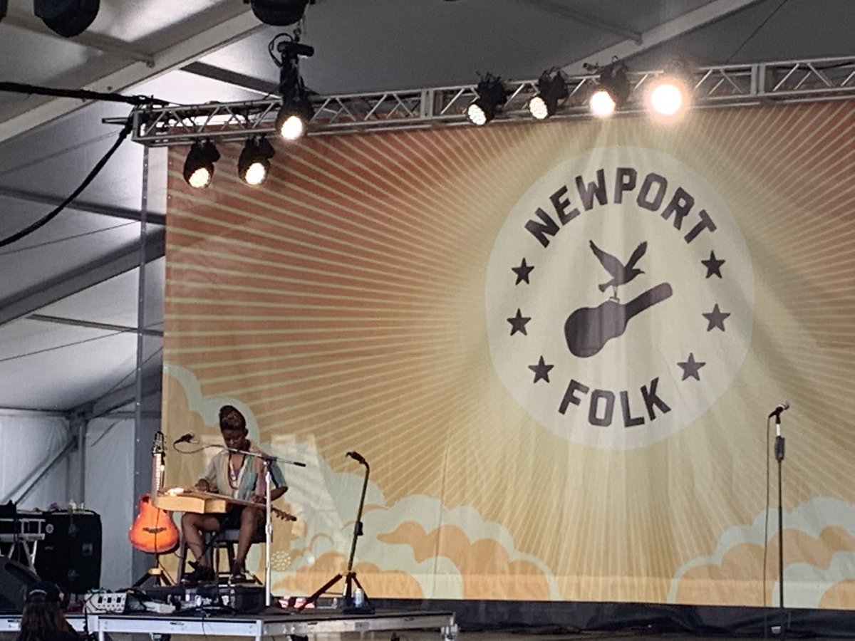 allmojo's tweet image. Started today @Newportfolkfest w/real folk music from finger picking genius @guitar_yaz who taught herself from #GuitarHero video game. #Entrancing!