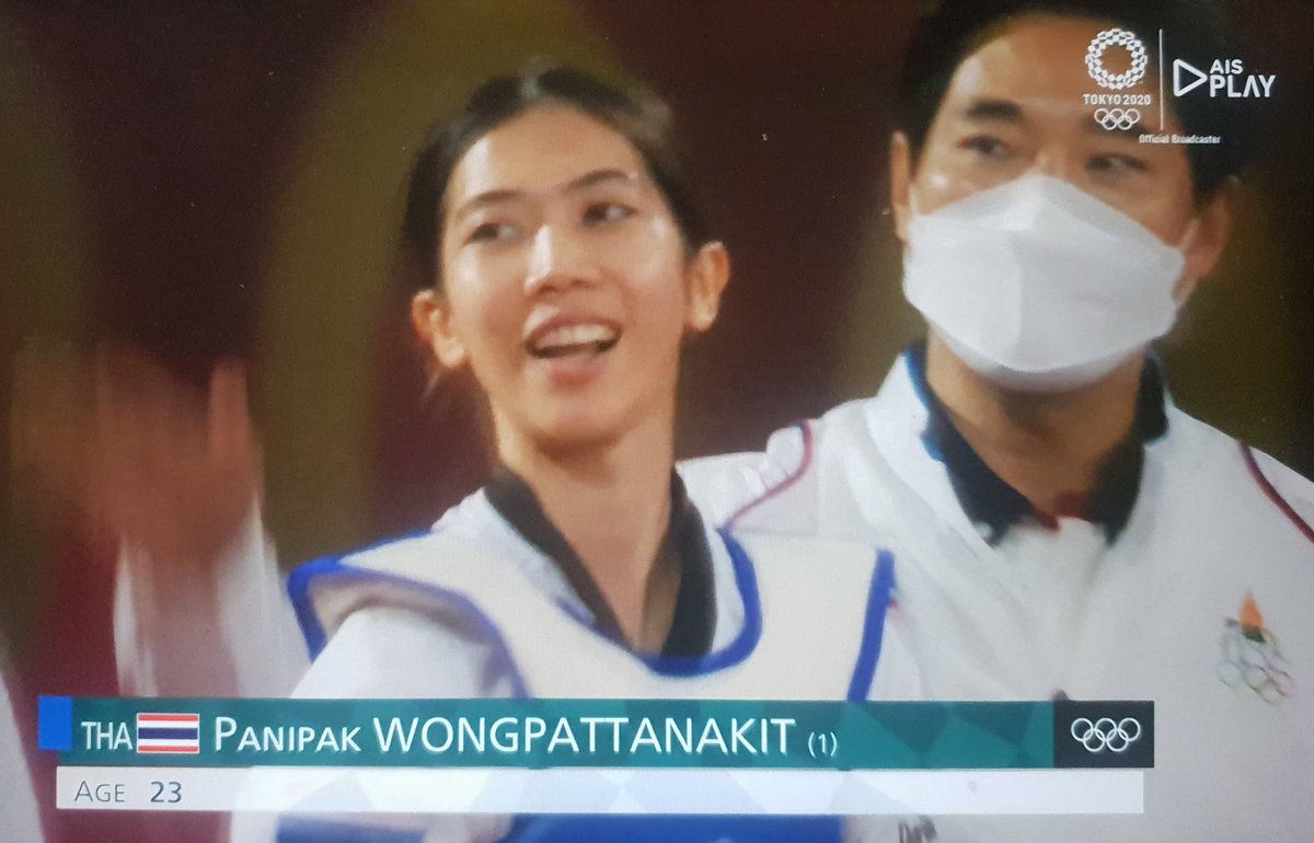 TheReaderThai's tweet photo. "เทนนิส - พาณิภัค วงศ์พัฒนกิจ"
(Panipak WONGPATTANAKIT)
สร้างประวัติศาสตร์!!!
คว้าเหรียญทอง🥇
กีฬาเทควันโด #Taekwondo
รุ่นน้ำหนักไม่เกิน 49 กก.หญิง
เหรียญแรกของไทย #THA
"โอลิมปิกเกมส์ โตเกียว 2020"
ที่กรุงโตเกียว ประเทศญี่ปุ่น
🎉วันเสาร์ที่ 24 กรกฎาคม 2564😷
#Tokyo2020 #Olympics https://t.co/7px1OO5bMo