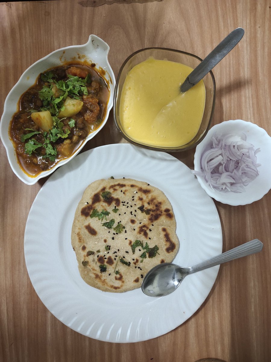 SisyphusPoint's tweet photo. Thanks to the famers for food in my plate...
Those who ignore them will die of hunger
#farmers #FarmersProtest #FarmersParliament
BTW I love #UPMango https://t.co/XHJFI8vGpS