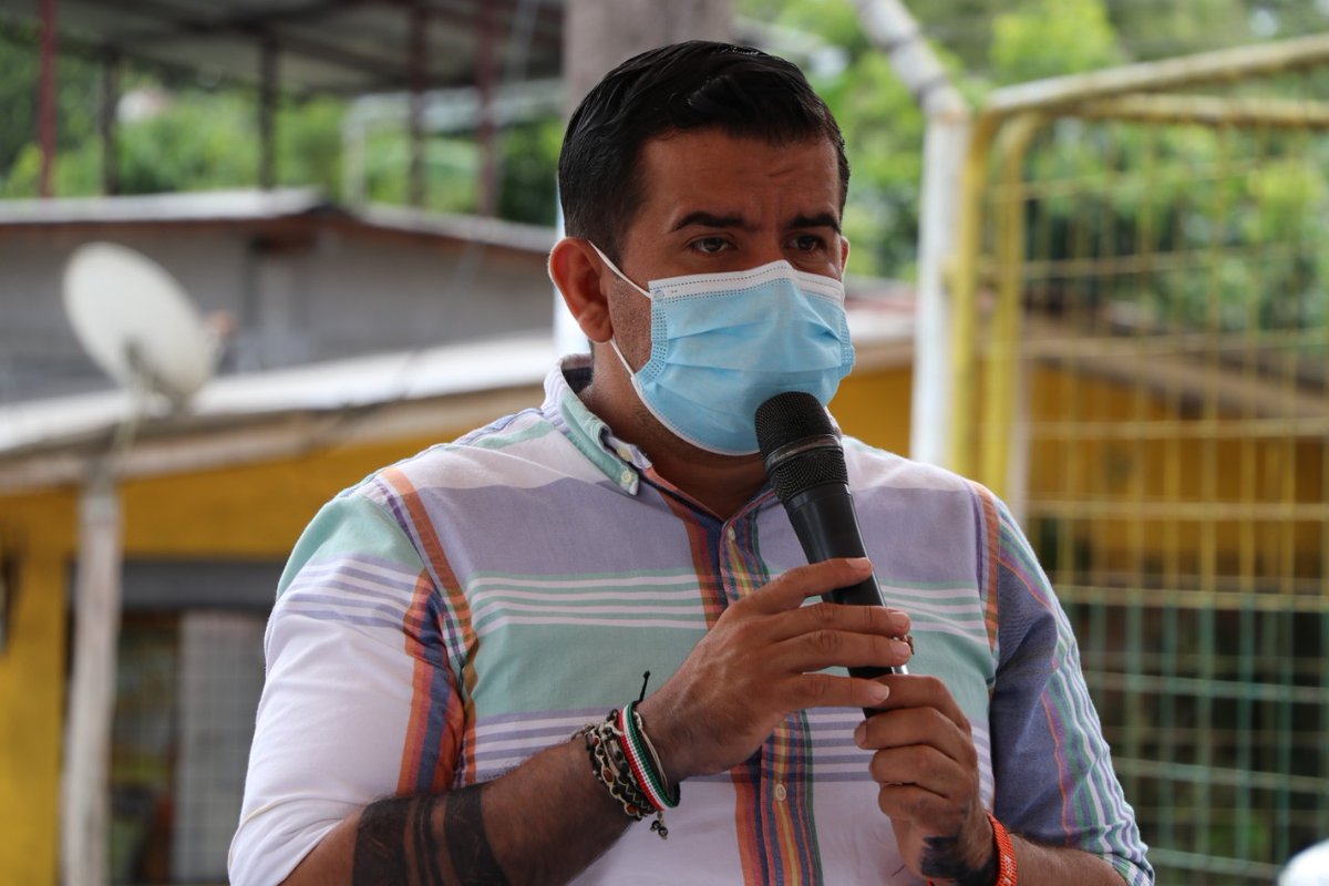 AndrsBonilla111's tweet photo. ✅ INAUGURACIÓN DE LA ZONA WIFI

Implementamos zonas wifi en 3 puntos activos de la Parroquia San Pablo; cabecera parroquial, comunidad Porotoyaku y comunidad Tambayaku.
Garantizamos la educación de nuestros niños y jóvenes, con la finalidad de evitar el ausentismo escolar. https://t.co/r22ctjD4lZ