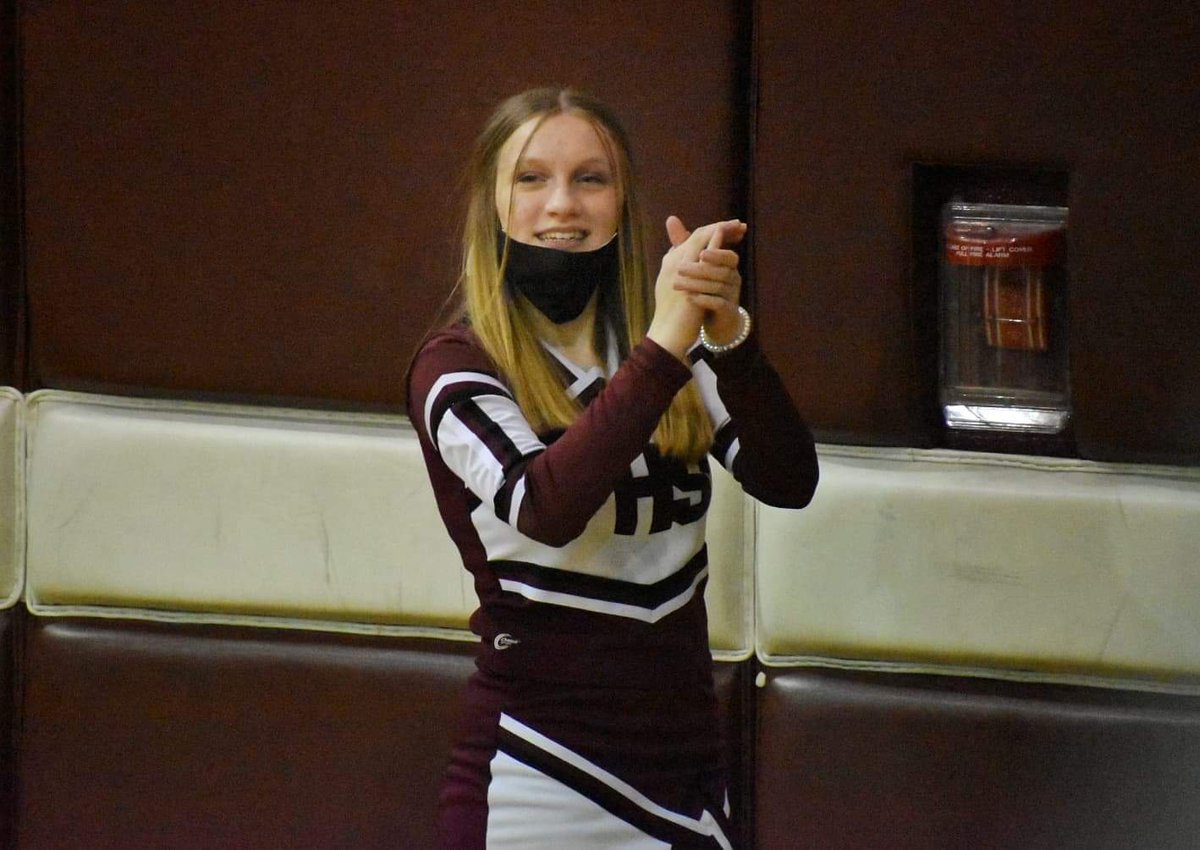 FHSCheer4's tweet photo. Happy birthday to our girl Sofia! She turns 15 today! https://t.co/7D6CwdPMBp