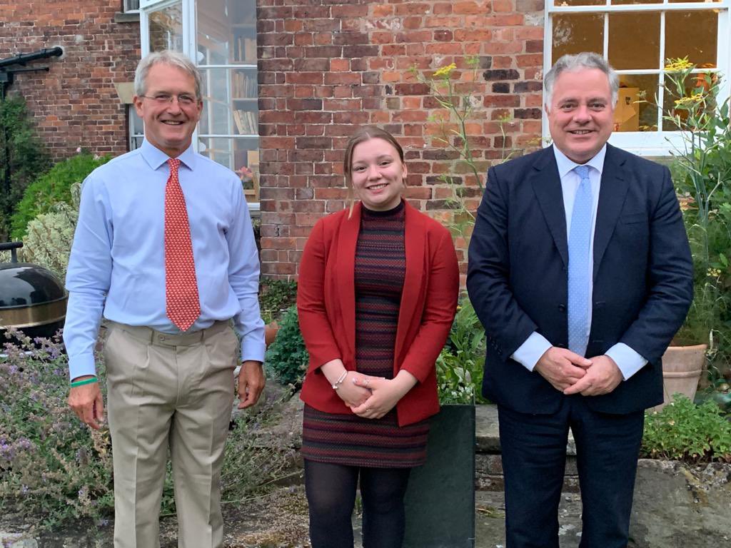 OwenPaterson's tweet photo. Good to catch up with my new Conservative colleague Councillor Jessica Michie, 2nd youngest councillor in the UK, aged 18. Elected to @OswestryTC in May.
Already doing an excellent job for residents of Cambrian Ward in #Oswestry and briefing @baynes_simon MP and me yesterday. https://t.co/G3jvT09vyS