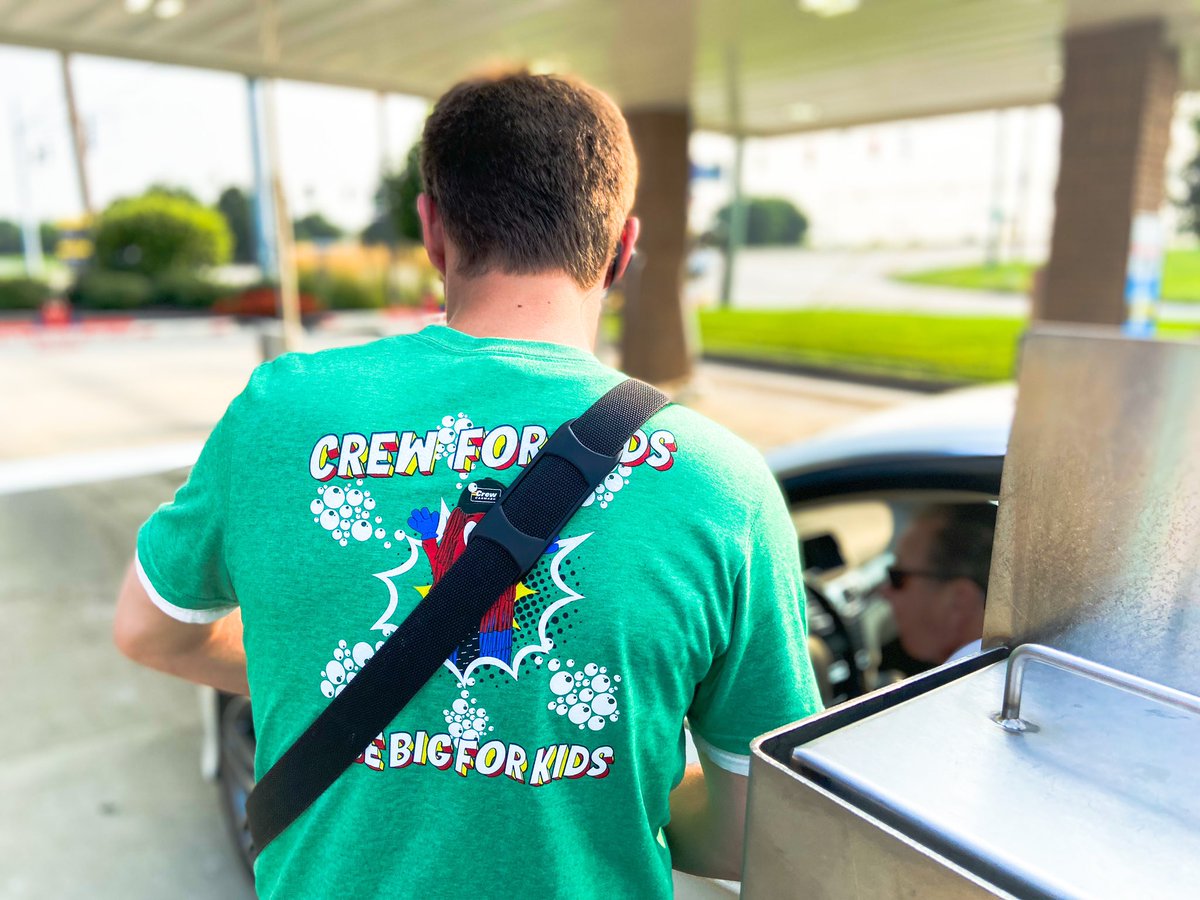 Crew_Carwash's tweet photo. π π for the kickoff of #CrewForKids 2021!
Stop by ANY of our locations all day long and weβll donate 50% of the proceeds from the Ultimate Wash to Big Brothers Big Sisters.
Tell us what location youβre stopping in below! https://t.co/TIG99HQrXL