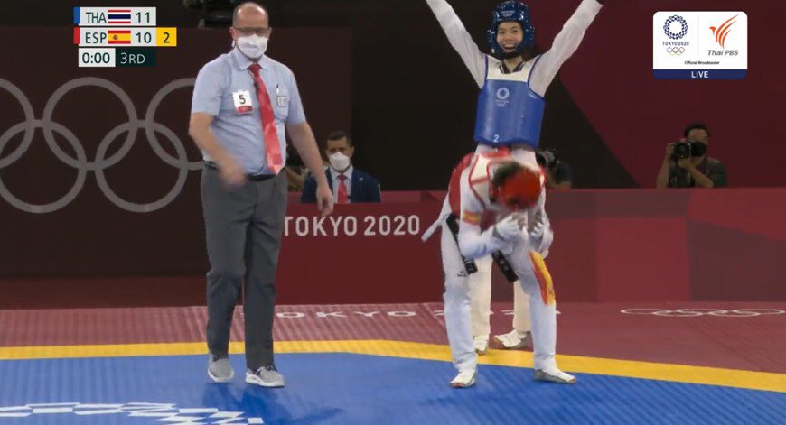 thatulz's tweet image. จากการที่เราดูน้องเทนนิสชนะ เห็นเพลงชาติขึ้นยอดเสาในโอลิมปิกแล้วน้ำตาซึม ทำให้รู้ว่า จริงๆ เราไม่ได้ชังชาติ กูแค่เกลียดพวกมึงสลิ่ม

#น้องเทนนิส #OlympicGames