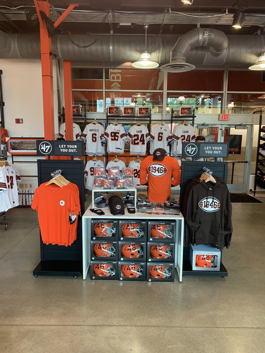 cleveland browns store at stadium