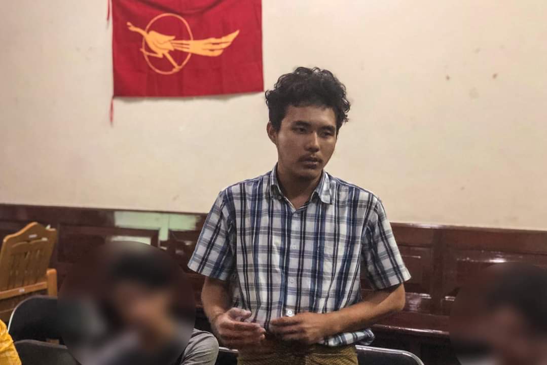 SaveMM99's tweet photo. After "PRISON STRIKE" at Insein Prison yesterday,Some Strike Leaders including Ko Aye Aung,Ko Naing Zaw,Ko La Pyae Soe Moe(Yangon University Students Union's Student Rights Officer)were reportedly consigned to solitary confinement.@ICRC Please save our innocent youths
#July24Coup https://t.co/X8J7pZGWtH
