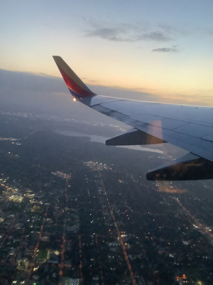 emilysamuels's tweet photo. Kind of impressed with this photography from 8 year-old Harps as they arrived in STL. ❤️💛💙 https://t.co/AUTvV4DLVy