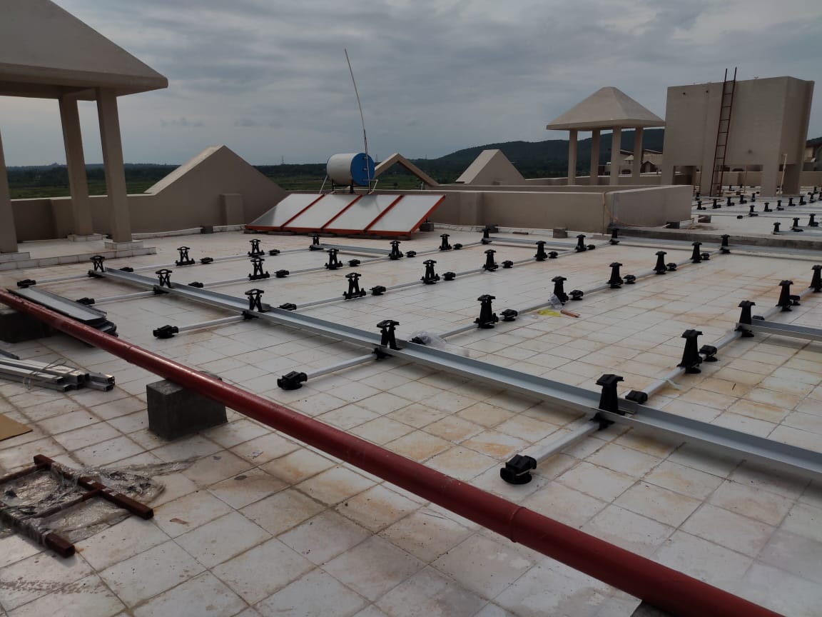 CoreOdisha's tweet image. A 100kWp Project under execution by @CruxPower using our exclusive #ESDEC Cyclone Resilient #SOLAR Mounting Structure in #Bhubaneswar. Call us for your requirements. @esdecUSA @OREDA_Odisha @OfficialNBCC