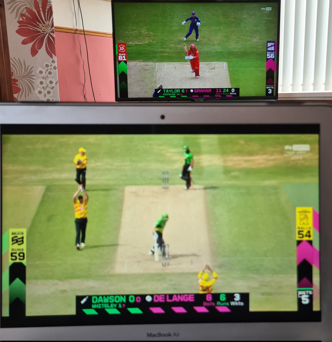 Jules Cook tweet media