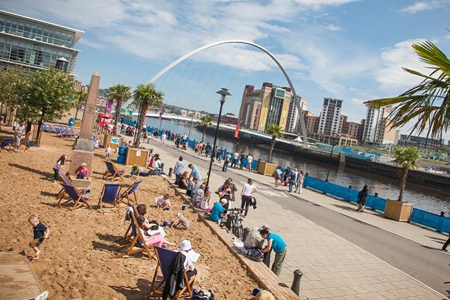 LateCottages tweet media