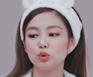 u can't spell "cute" without u 

<a href="/jennieskrim/">Jenies</a>