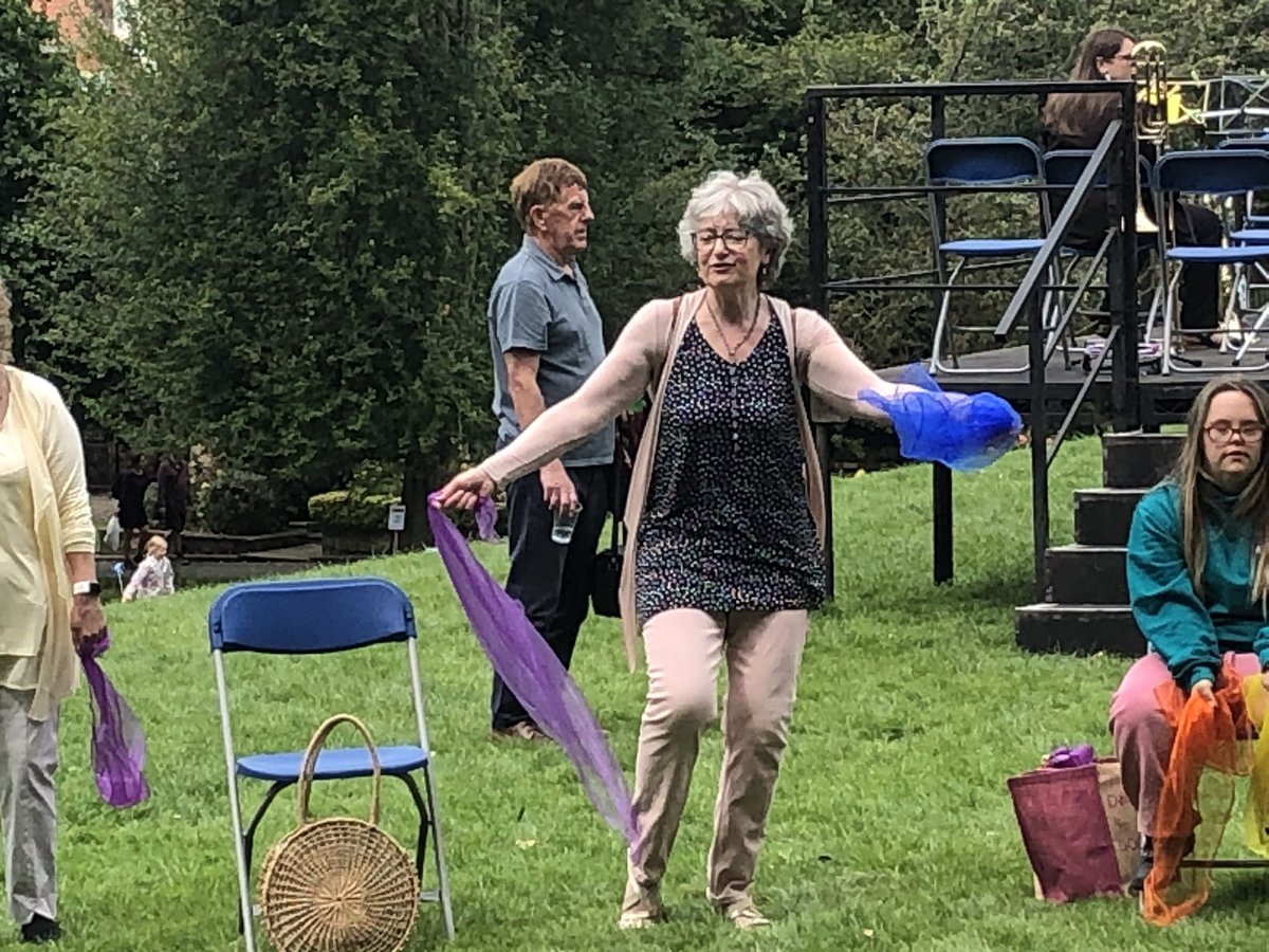Dancing 4 Well-Being tweet media
