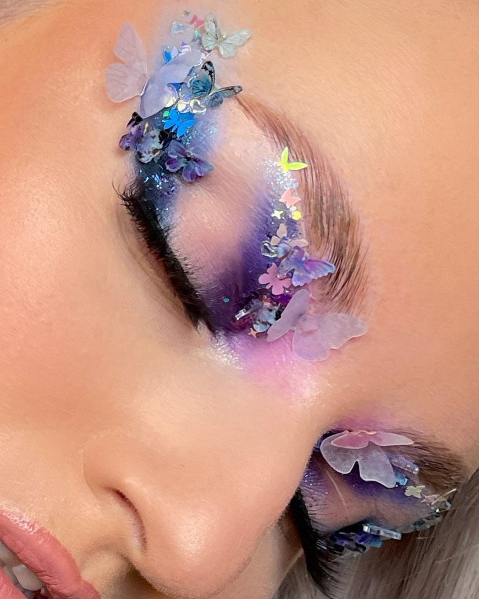 ballerinabride_'s tweet photo. A butterfly dream! @JeffreeStar @JSC_family @ABHcosmetics @norvina #jeffreestarprlist #abhprlist #makeup #makeupartist https://t.co/Eyi3xnygoV