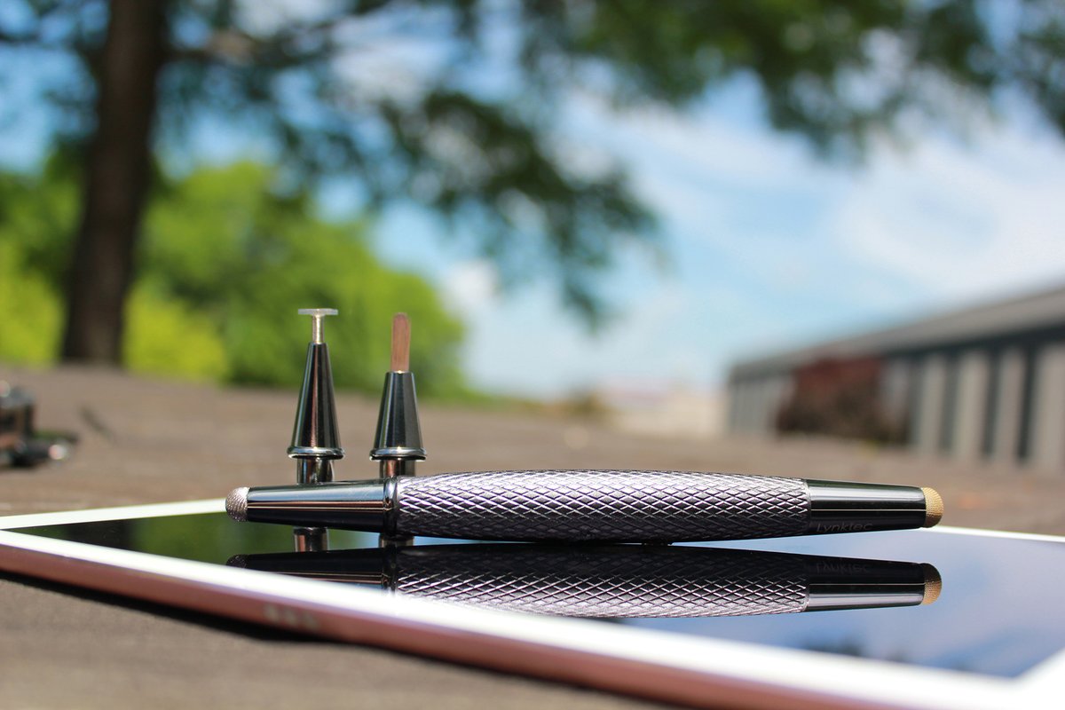 🎨 MEET THE NEW: TruGlide Artist Bundle

CHECK IT OUT: ow.ly/wuQH50FCzsO

#DigitalArt // #Create // #Design // #Paint