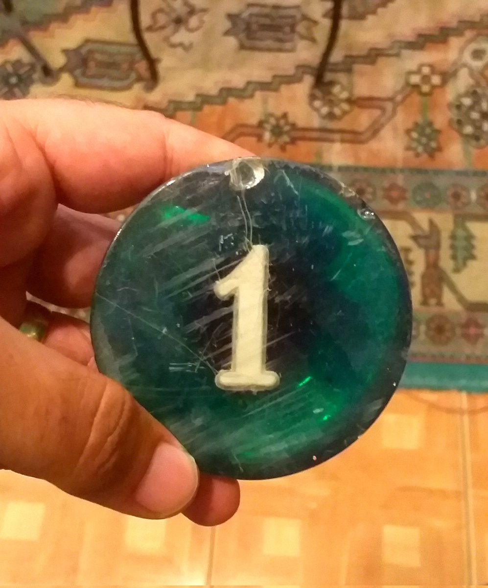 2018-2020 yılları arasında Balıkesir'de kaldığımız öğrenci evimizin kapı tokmakları bunlardandı kdmd