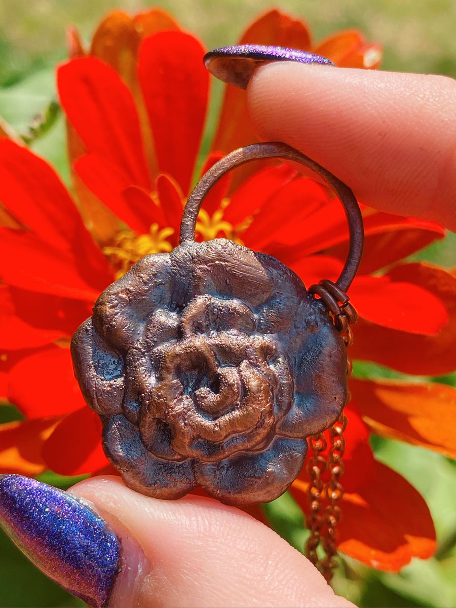 It would make my whole weekend to sell out my update from yesterday!! 🙏🏻💖 I only have 2 pendants left! Help me share this and find a home for them! ⬇️
moonlightmountaindesigns.com