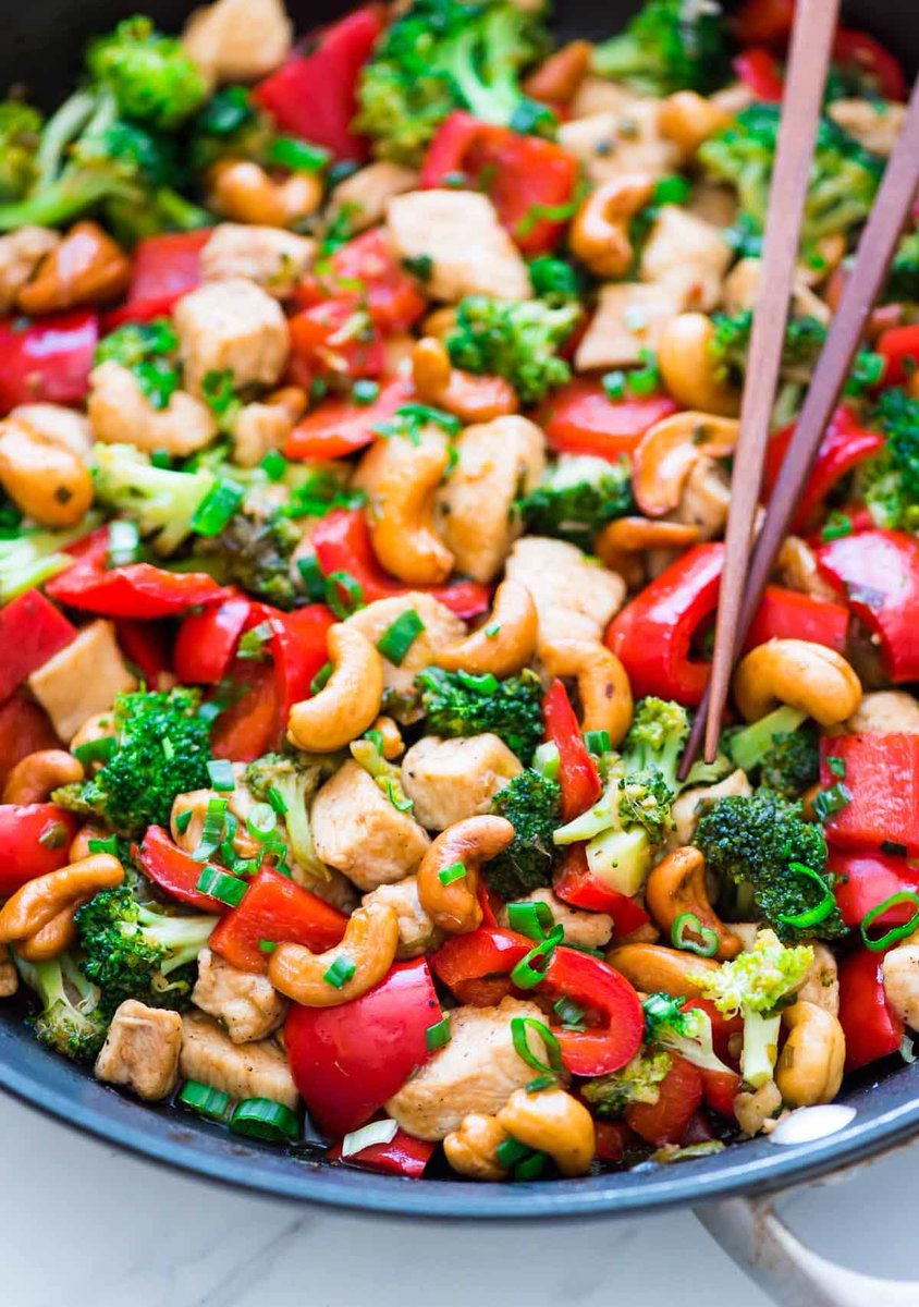 apinchofsaltbd's tweet photo. Thai cashewnut Chicken.super yumm and healthy at the same tmie.
https://t.co/bbUuyK5UU3
https://t.co/HTTb7AREGx
https://t.co/fgdunlngHN
#HealthyFood 
#healthylifestyle 
#cashewnutsalads https://t.co/8jVCxhlmPJ