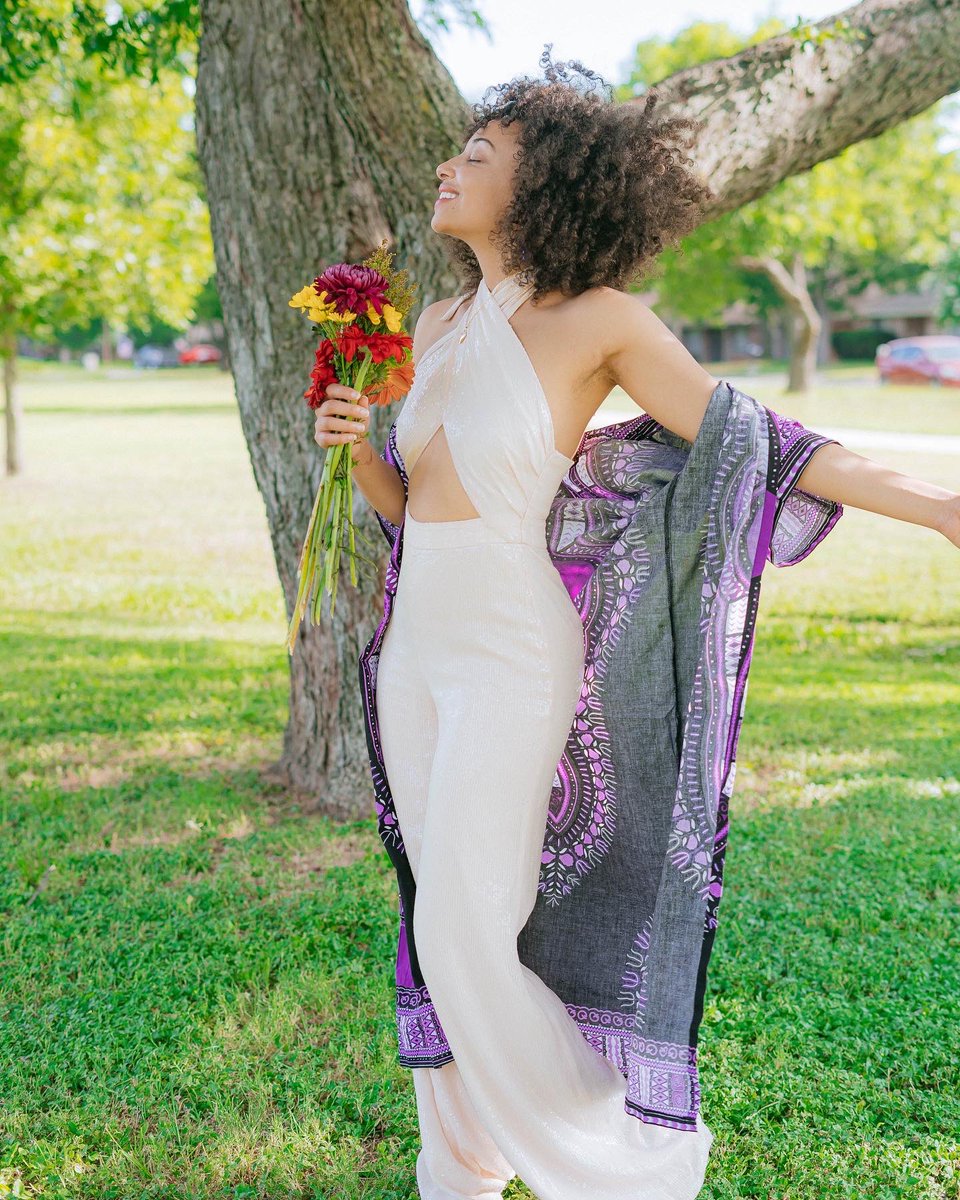oneGReatvegan's tweet photo. Make it your passion to THRIVE! β¨ @onegreatvegan π PHOTOS BY MY KING @aceshotthat
#photoshoot #thriving #veganchef #actress #musicalchef #dreamjob #veganlife #passionate https://t.co/xFv40FVqRs