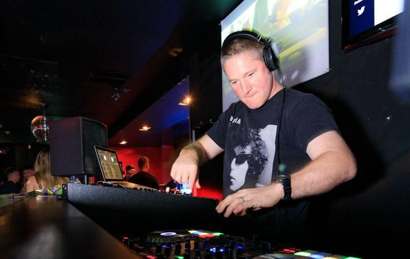 So, tonight I Start my new residency at Tru Camberley in their second room, playing all those #party hits we all love.  I CAN’T WAIT.  #Saturday #cheese #rekomuk