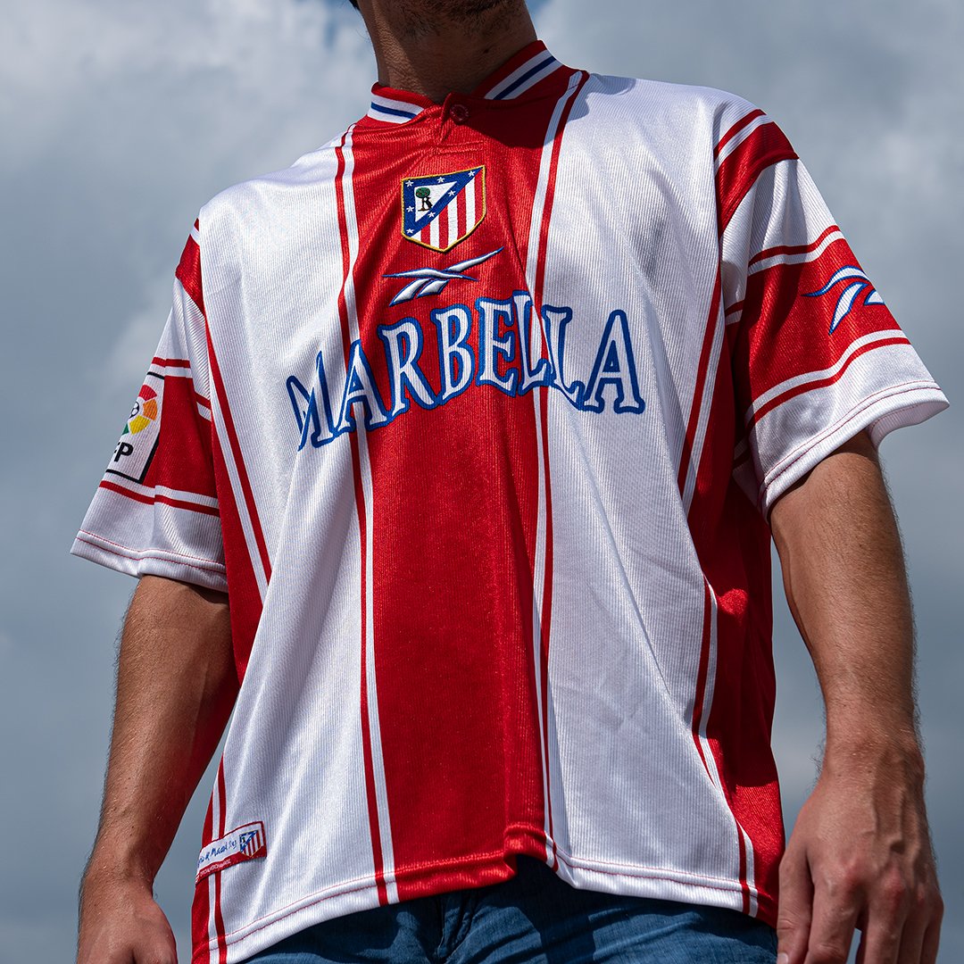 Classic Football Shirts on Twitter: "Atletico Madrid 1999 Home by Reebok The central crest and manufacturer 😍 33 goals in 43 games for Jimmy Floyd Hasselbaink! https://t.co/nfagwpp45L" / Twitter