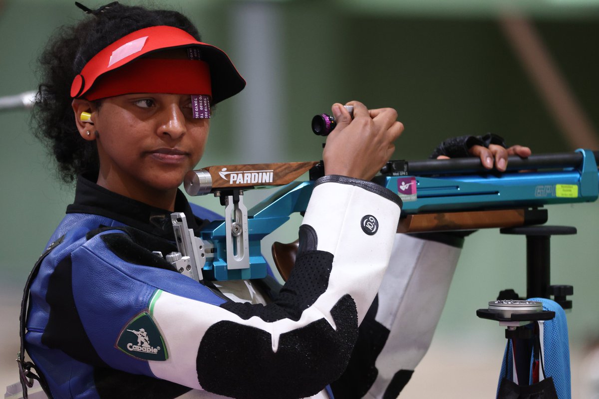 An eventful and emotional day for the IOC Refugee Olympic Team on Day 1 of #Tokyo2020! With many making their Olympic debut, they fought hard in the opening rounds, in the same spirit that they used to get here! 
#StrongerTogether #Refugees #RefugeeOlympicTeam