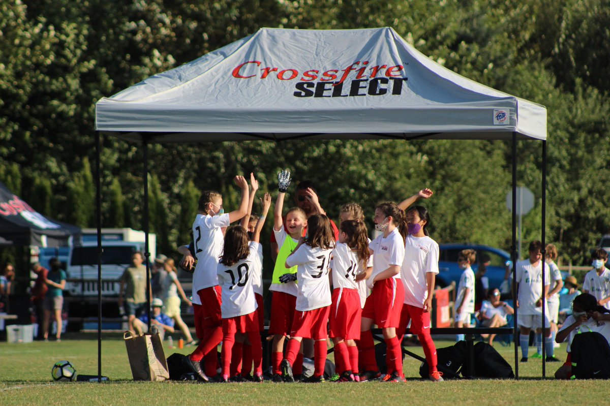CrossfireSelect's tweet photo. Celebrating their first goal in the tournament Friday! Crossfire Select G11 Red, led by Coach Choppa, tied their first game 1-1 vs Issaquah FC G11. Great job, team! #crossfireselectcup https://t.co/oDBkE3zevr