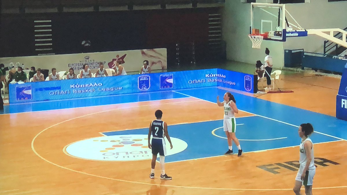 ConroyKojack's tweet image. Holy s*** Sorcha Tiernan from everywhere on the court 💪🙌 @BballIrl #morethreesthanaforest