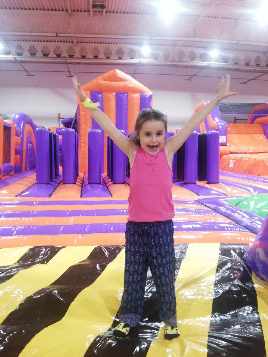 Had a great hour <a href="/inflatabubble/">Inflatabubble Chester 🏳️‍🌈</a> #Chester with Edie and her friends this afternoon..! 
I would definitely recommend a visit. The staff are brilliant and really helpful, Chris in particular was fantastic with the kids! I've already booked Edie's party there 🥳