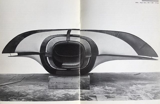 Archillect tweet media