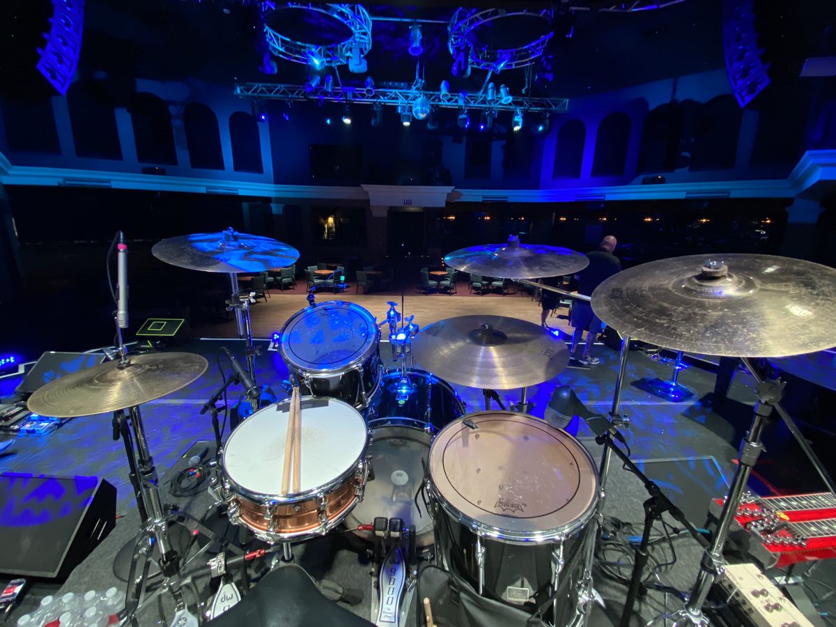 bashinbrian's tweet image. 2 Shows in one night!!
@samriddle4real @samriddlemusic #barstoolchurchpewtown 
@YamahaDrums @SABIAN_Cymbals @dwdrums