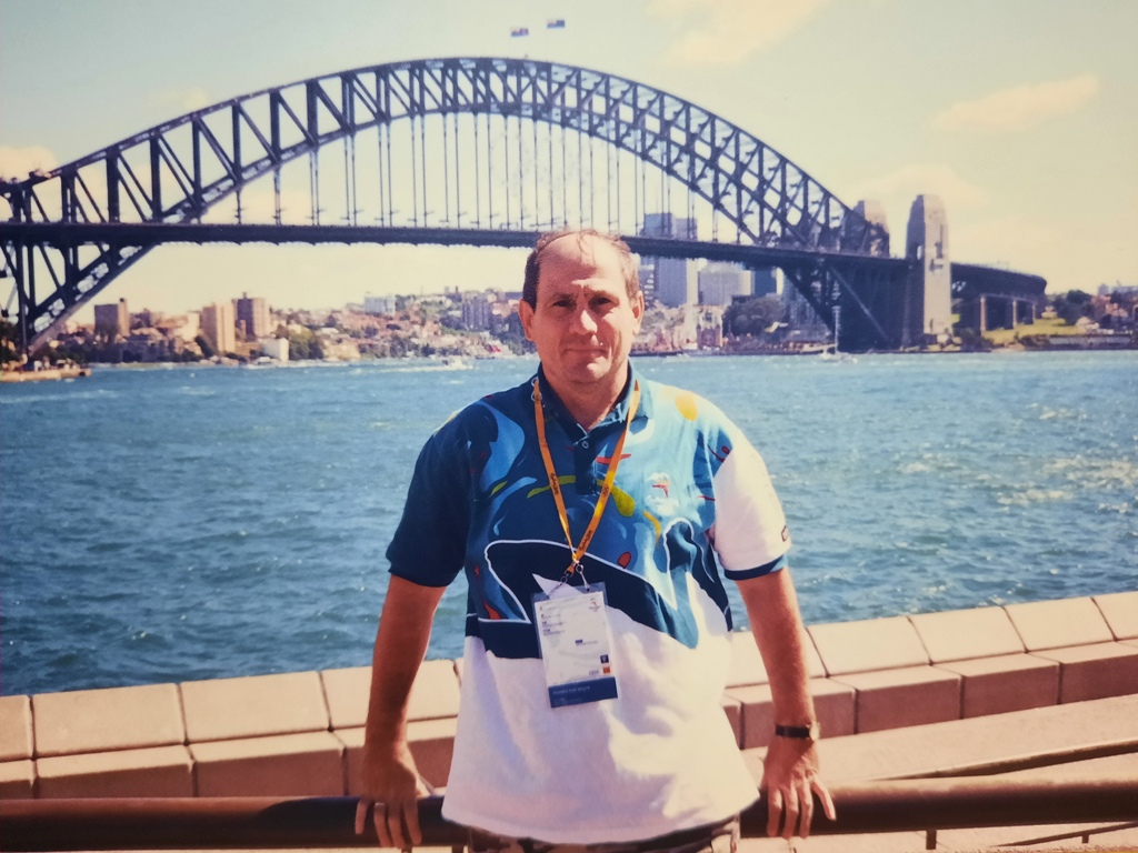 mohamedriad's tweet photo. Olympic Referee/ Mohamed Riad in Sydney 2000 Olympic Games https://t.co/QridsjZDSE