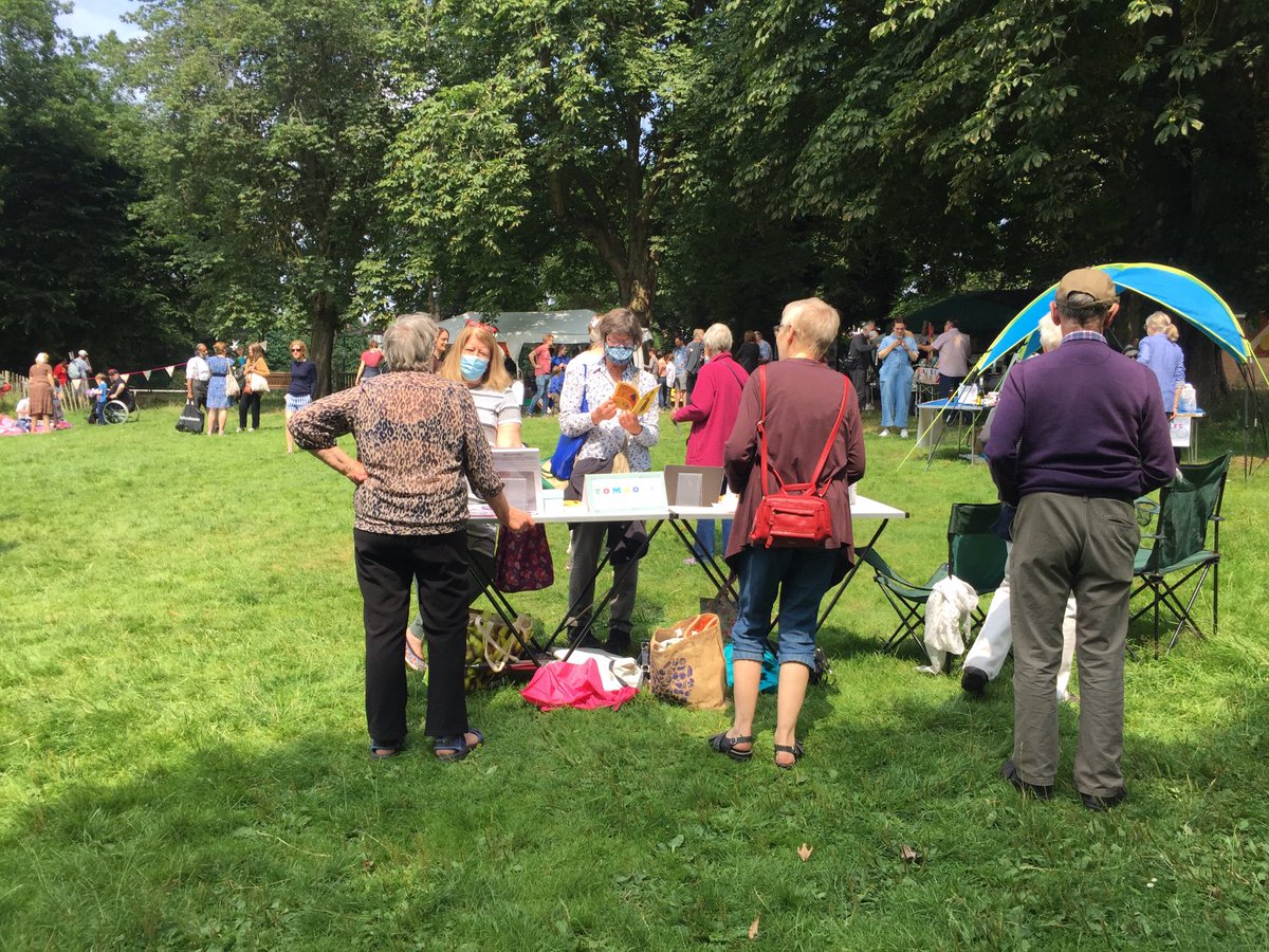 Fiona Adams (@fionaamoseley) on Twitter photo #moseleylitterbusters and <a href="/gardensinboots/">Izzy Knowles 🔶🇬🇧🇪🇺 🌎🕊️</a> we’re <a href="/MoseleyFestival/">Moseley Community Festival</a> today too. What a lovely setting! Thanks <a href="/MoseleyParkPool/">Moseley Park & Pool</a> Good to be able to talk without shouting above traffic noise! New Litterbusters recruited. Let’s all keep Moseley looking cared-for! #moseleylitterbusters and <a href="/gardensinboots/">Izzy Knowles 🔶🇬🇧🇪🇺 🌎🕊️</a> we’re <a href="/MoseleyFestival/">Moseley Community Festival</a> today too. What a lovely setting! Thanks <a href="/MoseleyParkPool/">Moseley Park & Pool</a> Good to be able to talk without shouting above traffic noise! New Litterbusters recruited. Let’s all keep Moseley looking cared-for!
