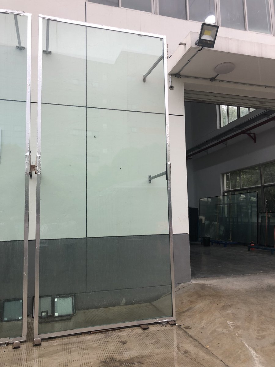 2000×4200mm的巨型隔热玻璃，实在让人羡慕其技术