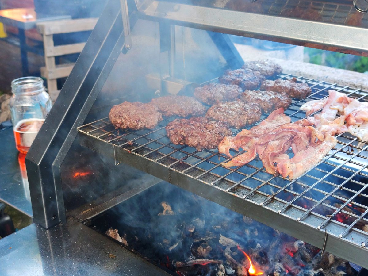 Smokin Yankees BBQ tweet media