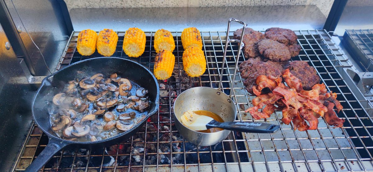 Smokin Yankees BBQ tweet media