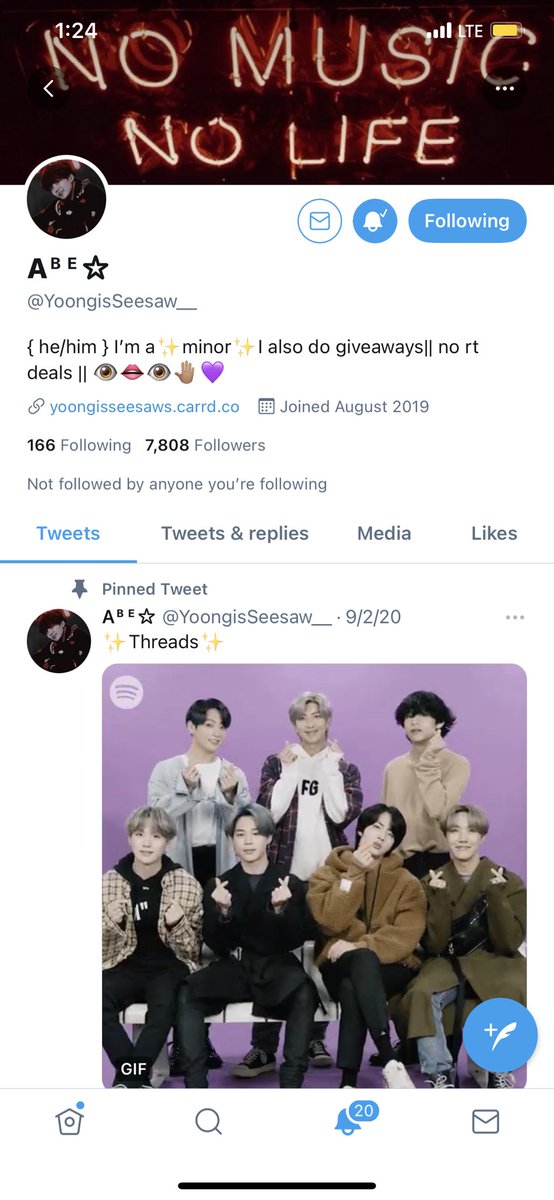 eli_zabethz's tweet photo. @YoongisSeesaw__ @BTS_twt @YoongisSeesaw__ @yoongmbb 
US and OT7 💜 https://t.co/Wmb2s7A28x