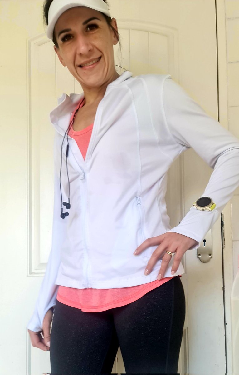 Yes, I sew holes into my jackets so that I can keep a constant eye on my <a href="/GarminSA/">Garmin South Africa</a> watch while out running 🤭😋 #runnersproblems