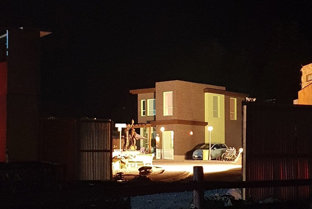 TOFilming_EM's tweet photo. Filming Update!
Cameras have started rolling in #Zombie3’s Zombietown at Whittamore’s Farm. 🧟‍♀️🎥🎬

Thanks, @Darknight_1301 for the update! https://t.co/CZ6m7AKxPx