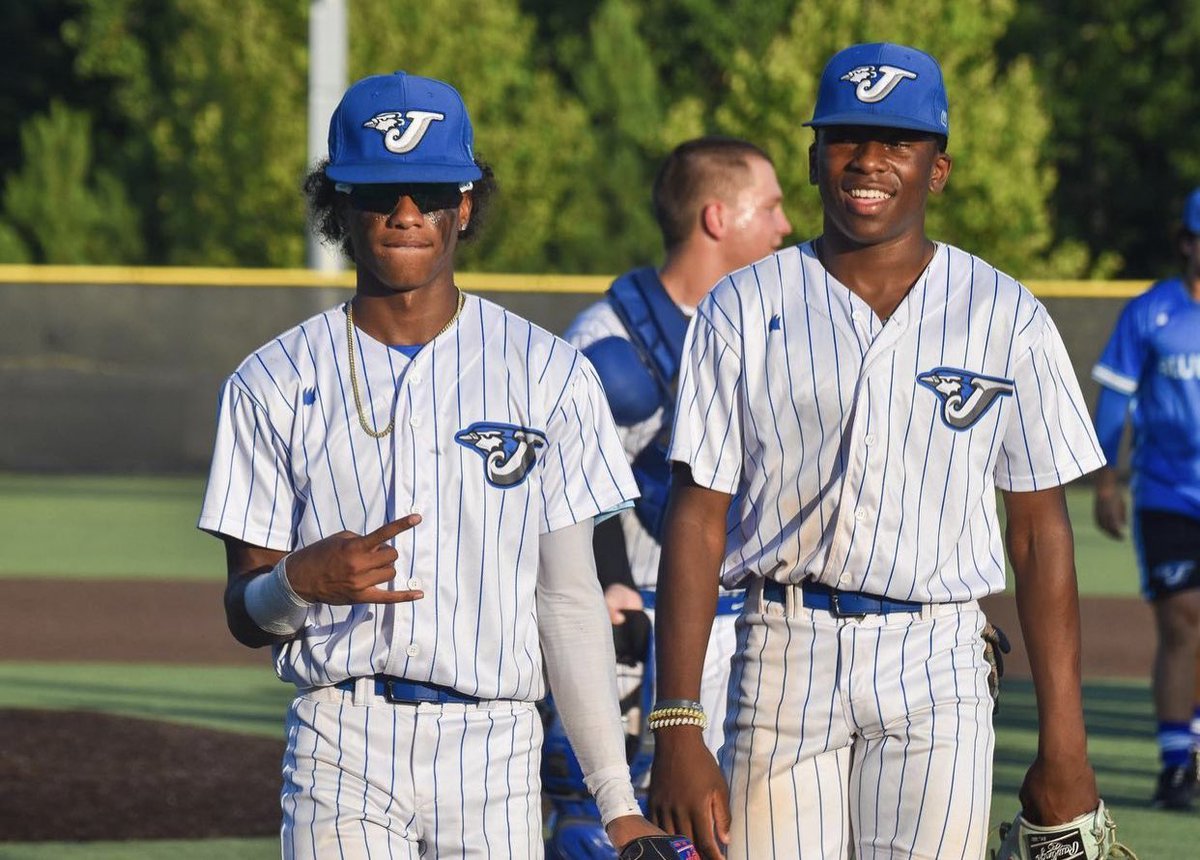 OG1group's tweet photo. We hittinโ the weekend likeโฆ
@atlantabluejays feelinโ themselves with some drip from #theWONbrand ๐ง๐ฅต
#WeCreateHype #WeSetTheTrends #WeBringTheFire ๐ฅ๐ฅ๐ฅ https://t.co/xZUAeY66EB