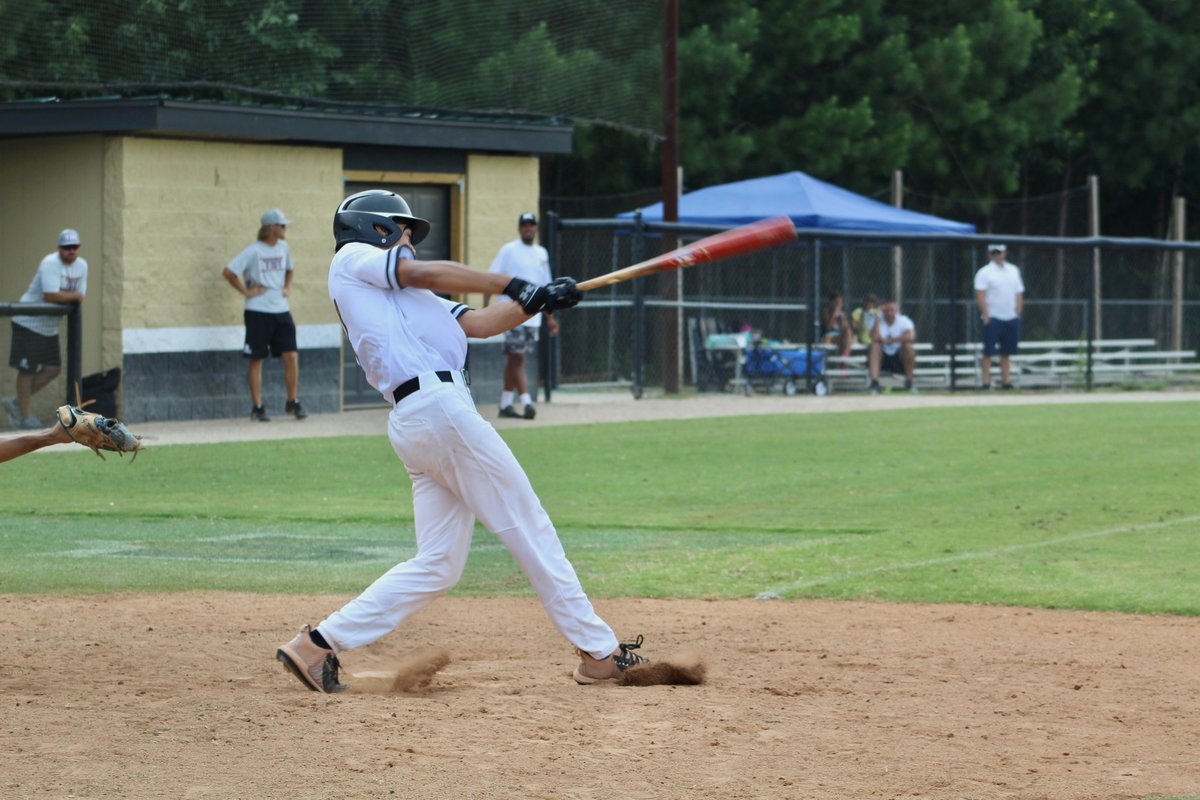 satish_raichur's tweet photo. Feeling blessed to be playing at the  Perfect game WWBA here is a picture of my first hit! #WWBA #BaseBall @nmnextlevel @PG_Uncommitted @PG_Tourney @PG_Scouting https://t.co/e6VCxbL8Qy