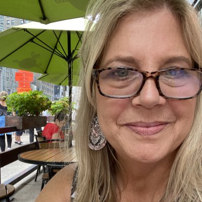 TracySmithHimes's tweet photo. #NewProfilePic https://t.co/l0bDVGT0FL