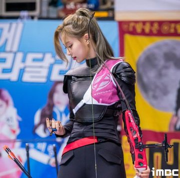 Twice ツウィ オリンピック選手に間違われる この美人選手は一体だれ 美少女戦士 と話題になったアーチェリー姿の写真が再び注目を浴びる Kpop Monster