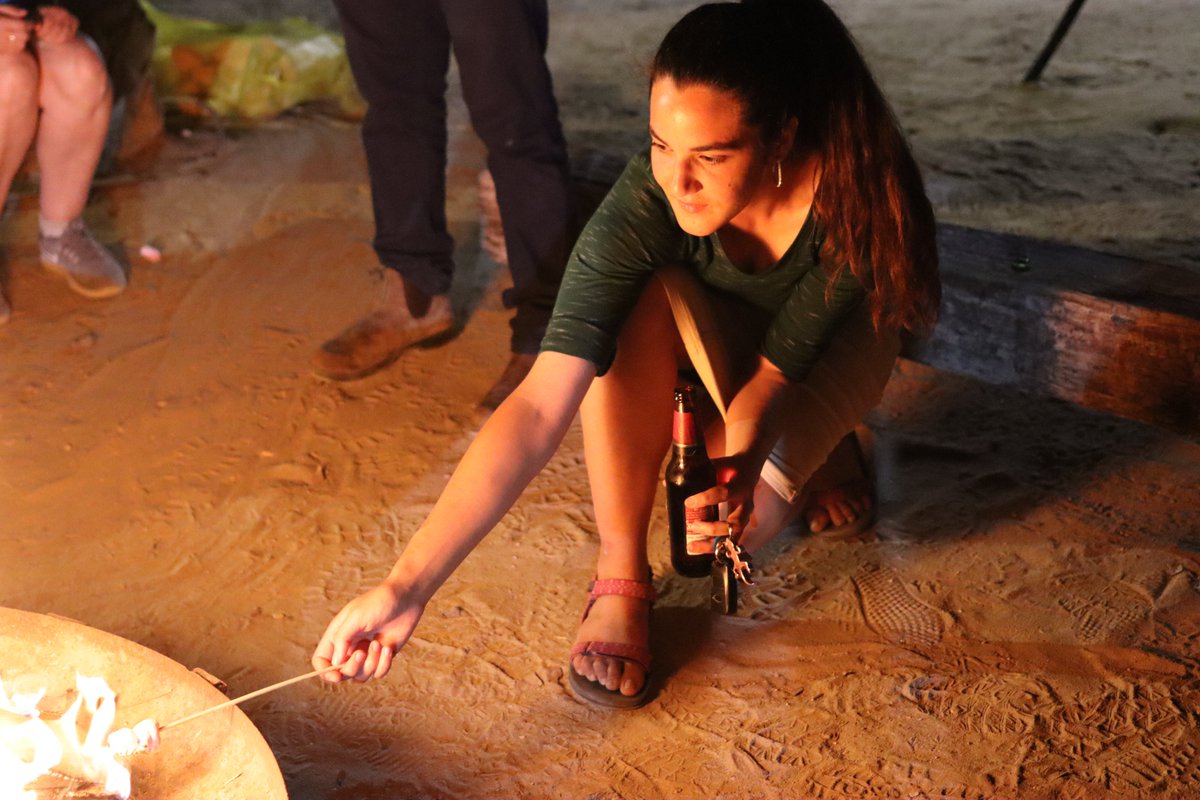 ItamarHarel's tweet photo. A night retreat with the lab at Nahal Havarim, looking for scorpions on a full moon (one of the ones we found is called "Deathstalker"!!) https://t.co/dI2PGmpFLV